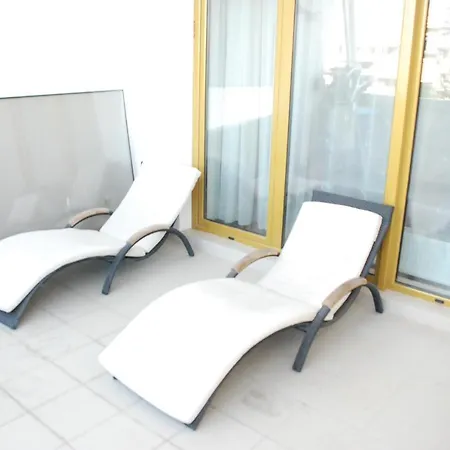 аркадия аркадийский дворец с террасой Apartament
